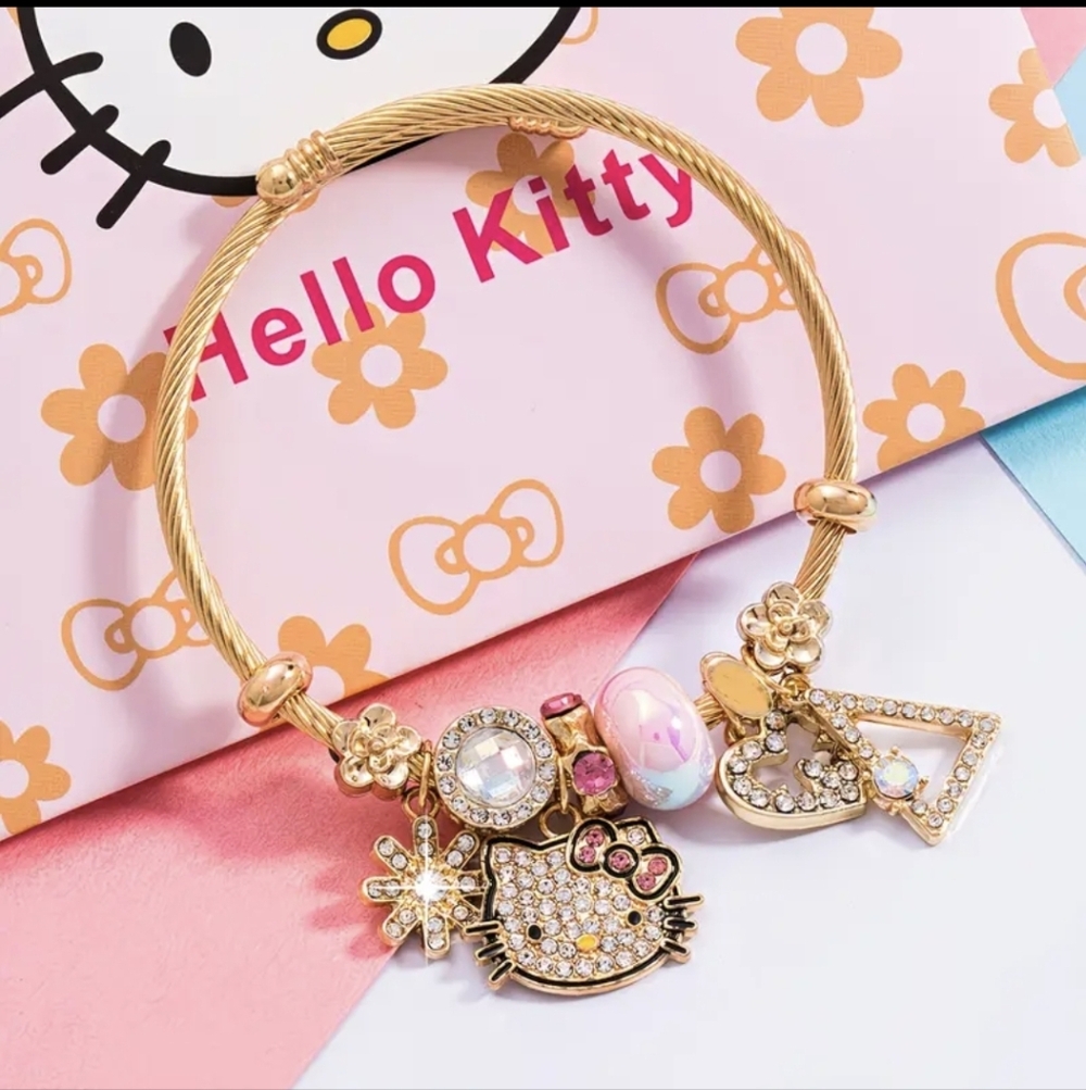 Hello Kitty Gold Charm Bracelet 